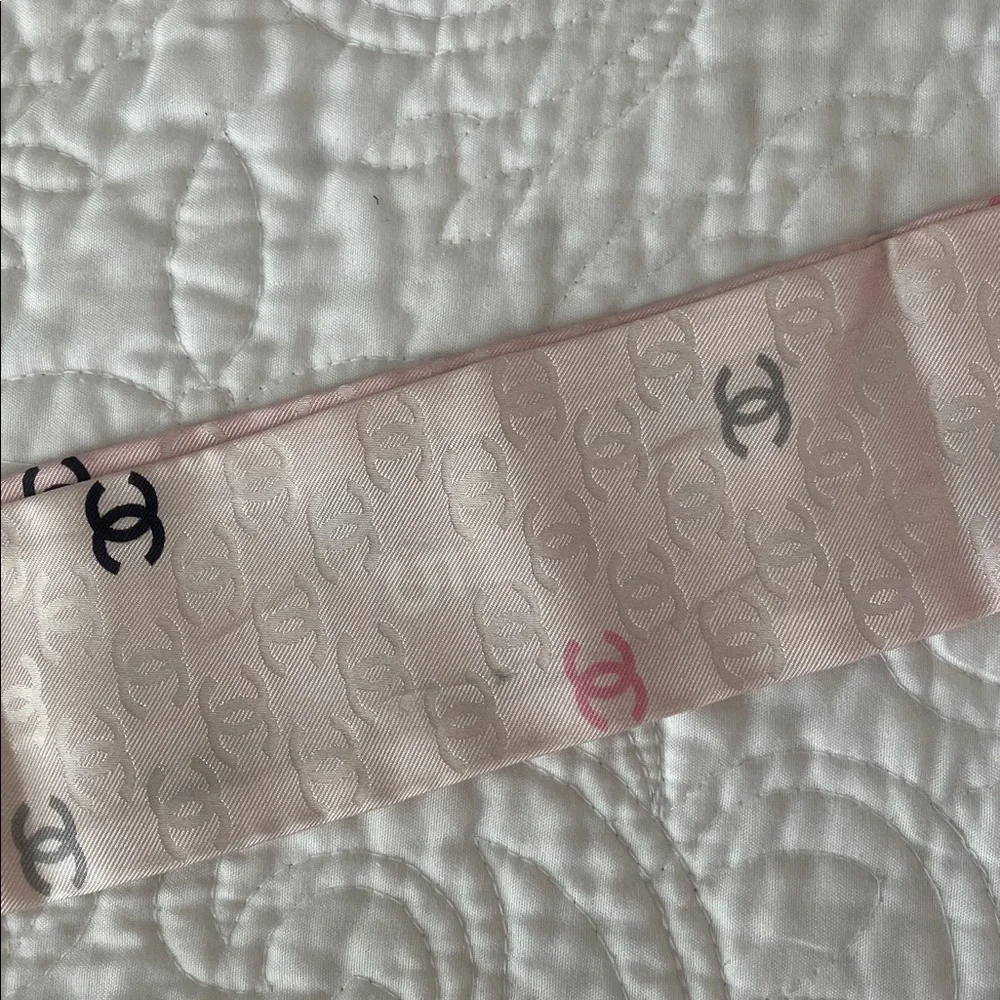 CHANEL 🎀 22c